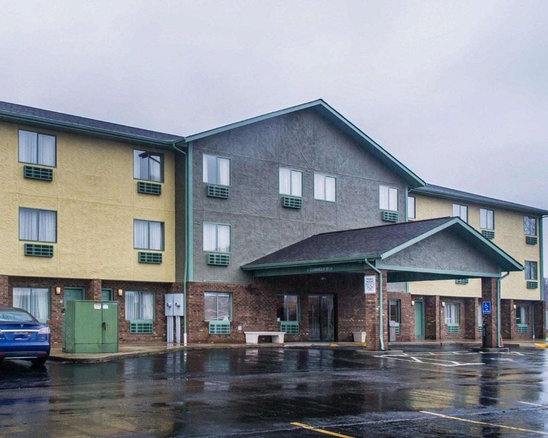 Quality Inn Streetsboro Kültér fotó