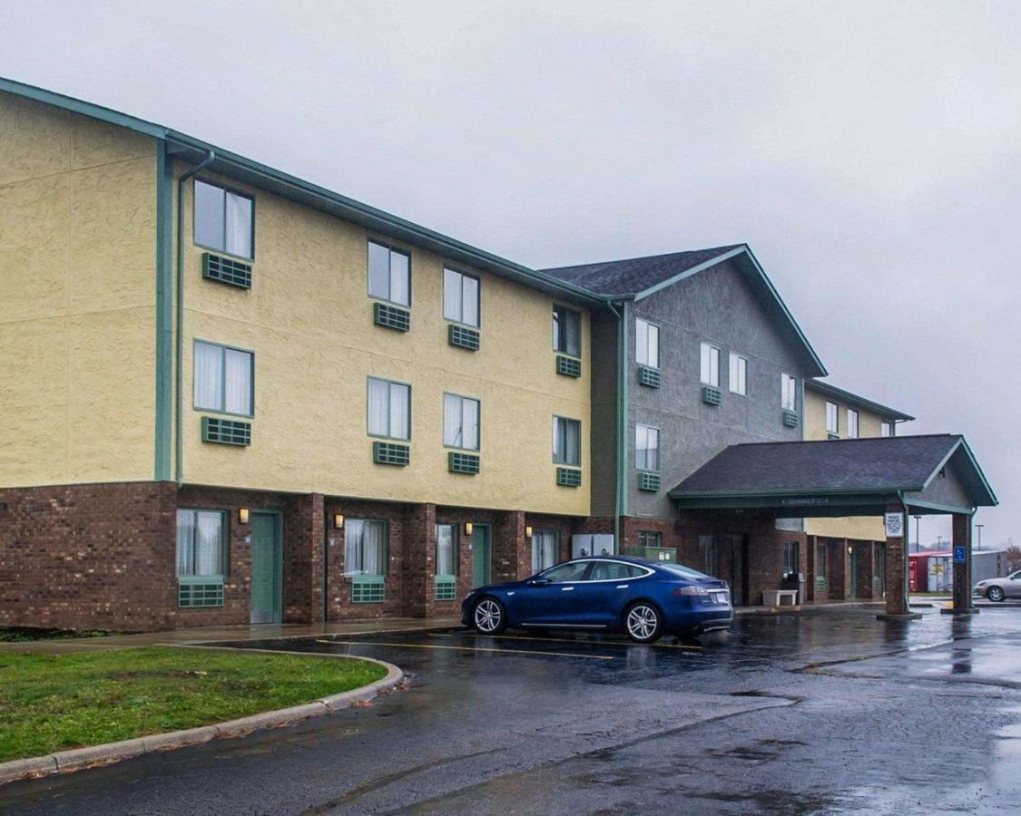 Quality Inn Streetsboro Kültér fotó