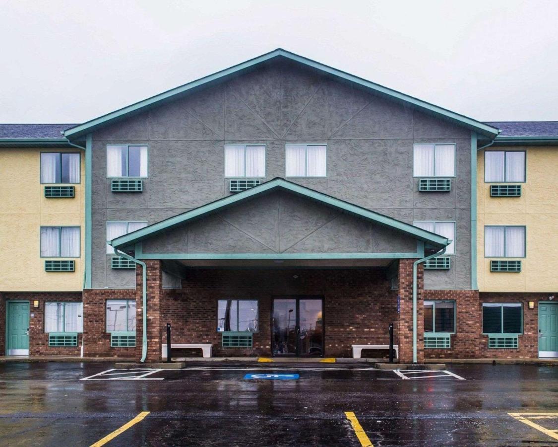 Quality Inn Streetsboro Kültér fotó